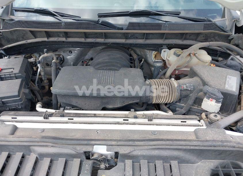 Photo 10 of 2021 Chevrolet Silverado 1500 4WD DOUBLE CAB STANDARD BED WT (VIN 1GCRYAEF0MZ217181)