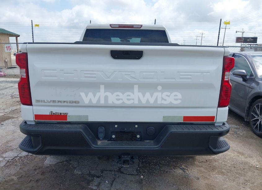 Photo 16 of 2021 Chevrolet Silverado 1500 4WD DOUBLE CAB STANDARD BED WT (VIN 1GCRYAEF0MZ217181)