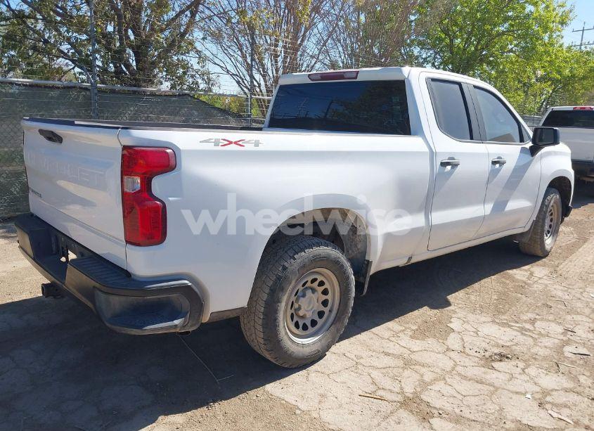 Photo 4 of 2020 Chevrolet Silverado 1500 4WD DOUBLE CAB STANDARD BED WT (VIN 1GCRYAEF1LZ177546)
