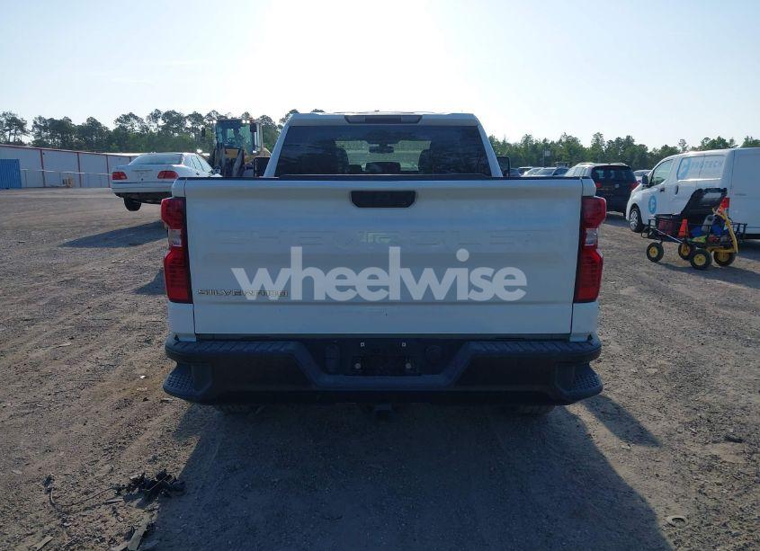 Photo 16 of 2021 Chevrolet Silverado 1500 4WD DOUBLE CAB STANDARD BED WT (VIN 1GCRYAEF2MZ135727)