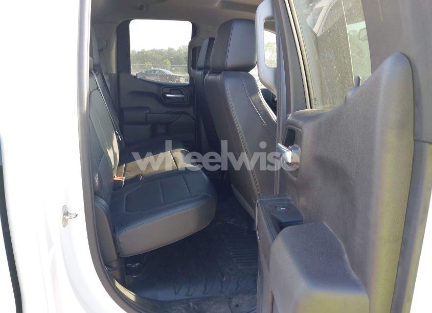 Photo 8 of 2021 Chevrolet Silverado 1500 4WD DOUBLE CAB STANDARD BED WT (VIN 1GCRYAEF2MZ135727)