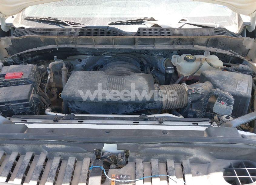 Photo 10 of 2021 Chevrolet Silverado 1500 4WD DOUBLE CAB STANDARD BED WT (VIN 1GCRYAEF2MZ209695)