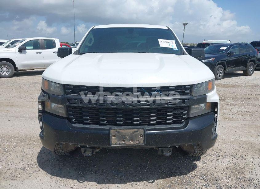 Photo 12 of 2020 Chevrolet Silverado 1500 4WD DOUBLE CAB STANDARD BED WT (VIN 1GCRYAEF3LZ177158)