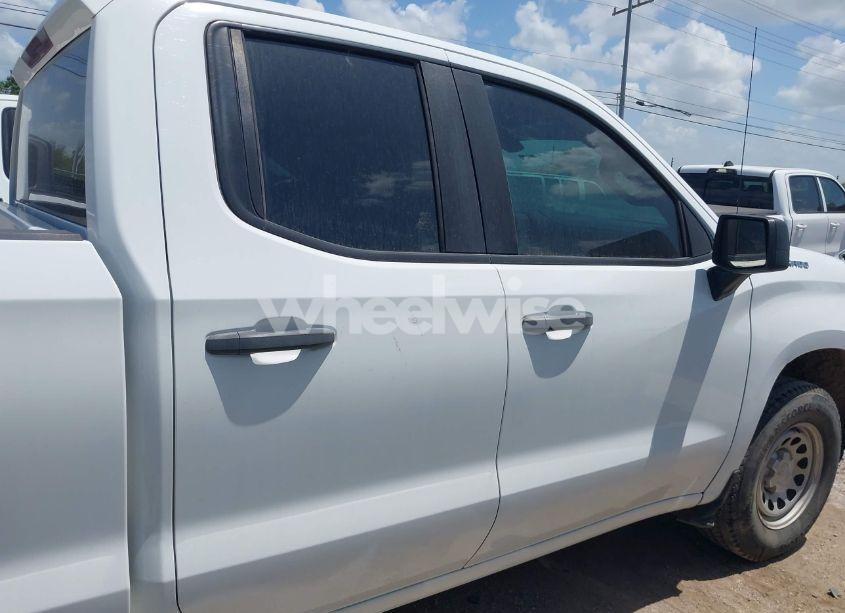 Photo 13 of 2021 Chevrolet Silverado 1500 4WD DOUBLE CAB STANDARD BED WT (VIN 1GCRYAEF3MZ217868)