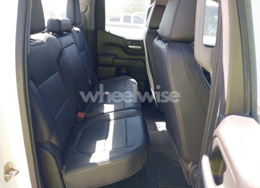 Photo 8 of 2020 Chevrolet Silverado 1500 4WD DOUBLE CAB STANDARD BED WT (VIN 1GCRYAEF4LZ177394)