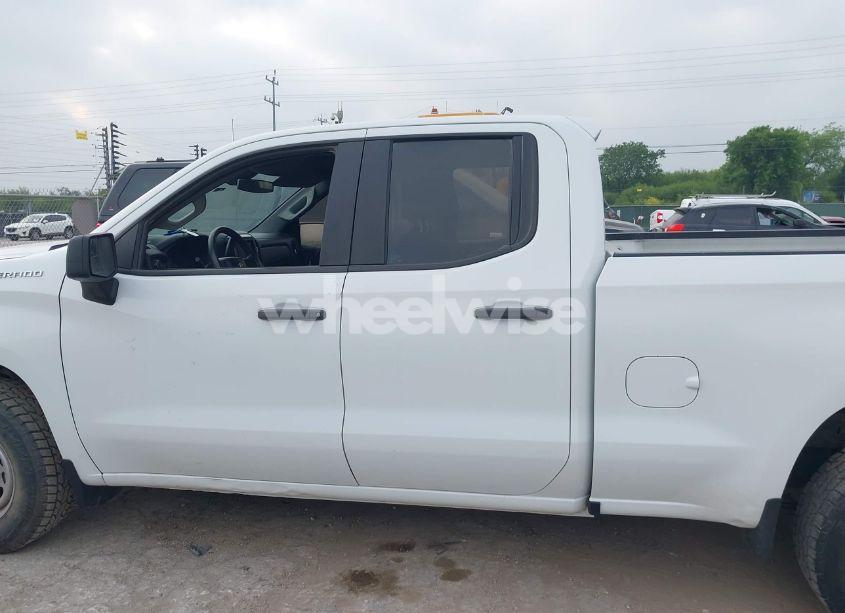 Photo 14 of 2021 Chevrolet Silverado 1500 4WD DOUBLE CAB STANDARD BED WT (VIN 1GCRYAEF4MZ211142)