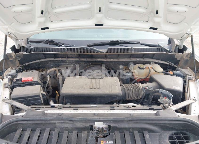 Photo 10 of 2020 Chevrolet Silverado 1500 4WD DOUBLE CAB STANDARD BED WT (VIN 1GCRYAEF5LZ176626)