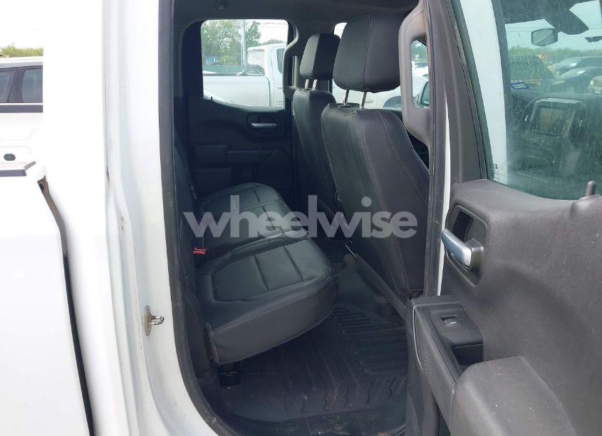 Photo 8 of 2020 Chevrolet Silverado 1500 4WD DOUBLE CAB STANDARD BED WT (VIN 1GCRYAEF5LZ176626)