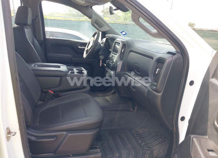 Photo 5 of 2020 Chevrolet Silverado 1500 4WD DOUBLE CAB STANDARD BED WT (VIN 1GCRYAEF5LZ178540)