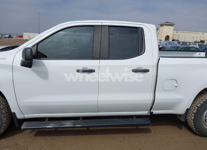 Photo 14 of 2021 Chevrolet Silverado 1500 4WD DOUBLE CAB STANDARD BED WT (VIN 1GCRYAEF5MZ217211)