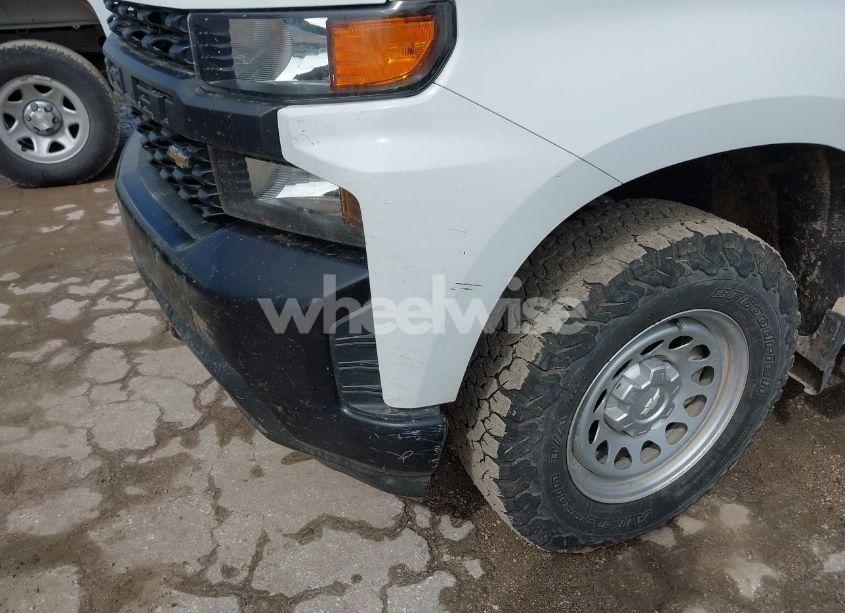 Photo 6 of 2021 Chevrolet Silverado 1500 4WD DOUBLE CAB STANDARD BED WT (VIN 1GCRYAEF5MZ217239)