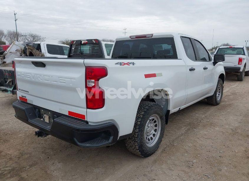 Photo 4 of 2021 Chevrolet Silverado 1500 4WD DOUBLE CAB STANDARD BED WT (VIN 1GCRYAEF5MZ217337)