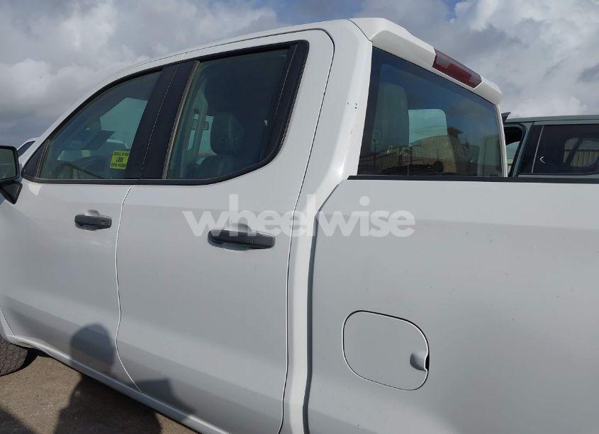 Photo 14 of 2020 Chevrolet Silverado 1500 4WD DOUBLE CAB STANDARD BED WT (VIN 1GCRYAEF6LZ178174)
