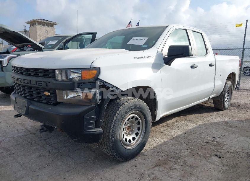 Photo 2 of 2020 Chevrolet Silverado 1500 4WD DOUBLE CAB STANDARD BED WT (VIN 1GCRYAEF6LZ178174)