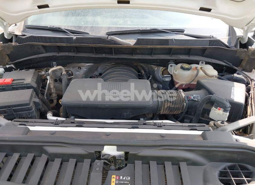 Photo 10 of 2021 Chevrolet Silverado 1500 4WD DOUBLE CAB STANDARD BED WT (VIN 1GCRYAEF6MZ216391)