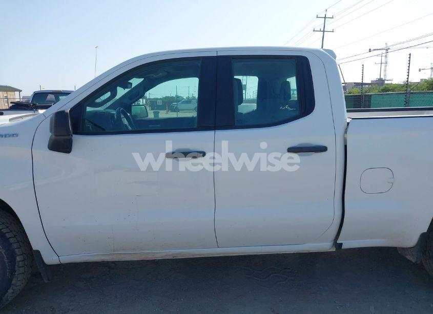 Photo 14 of 2021 Chevrolet Silverado 1500 4WD DOUBLE CAB STANDARD BED WT (VIN 1GCRYAEF7MZ212124)