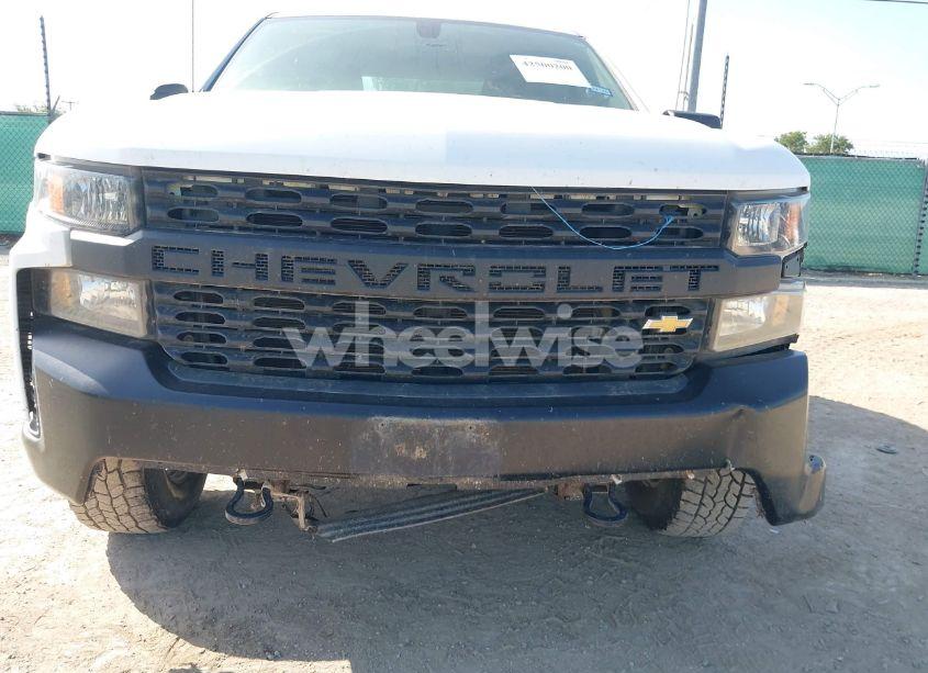 Photo 6 of 2021 Chevrolet Silverado 1500 4WD DOUBLE CAB STANDARD BED WT (VIN 1GCRYAEF7MZ212124)