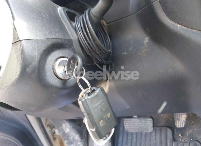 Photo 11 of 2020 Chevrolet Silverado 1500 4WD DOUBLE CAB STANDARD BED WT (VIN 1GCRYAEF8LZ177687)