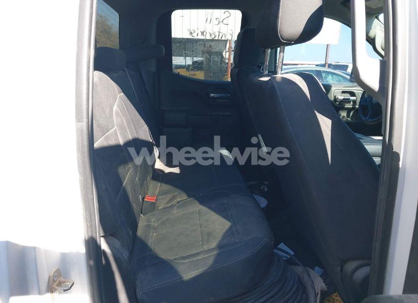 Photo 8 of 2020 Chevrolet Silverado 1500 4WD DOUBLE CAB STANDARD BED WT (VIN 1GCRYAEF8LZ177687)