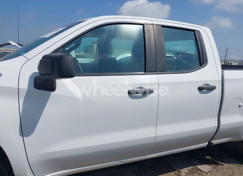 Photo 14 of 2020 Chevrolet Silverado 1500 4WD DOUBLE CAB STANDARD BED WT (VIN 1GCRYAEF8LZ178404)