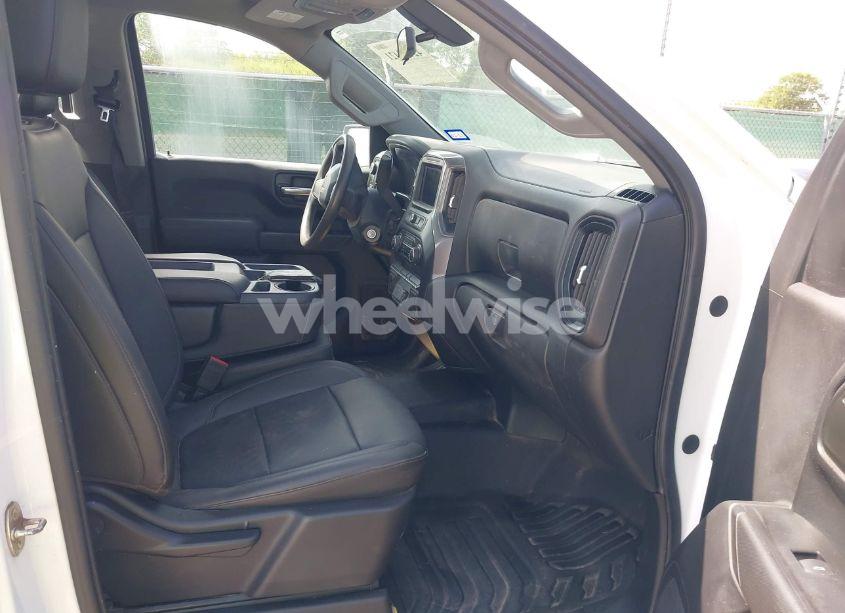 Photo 5 of 2020 Chevrolet Silverado 1500 4WD DOUBLE CAB STANDARD BED WT (VIN 1GCRYAEF8LZ178404)