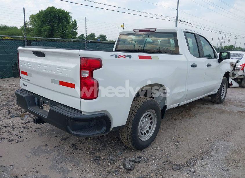 Photo 4 of 2021 Chevrolet Silverado 1500 4WD DOUBLE CAB STANDARD BED WT (VIN 1GCRYAEF8MZ217347)