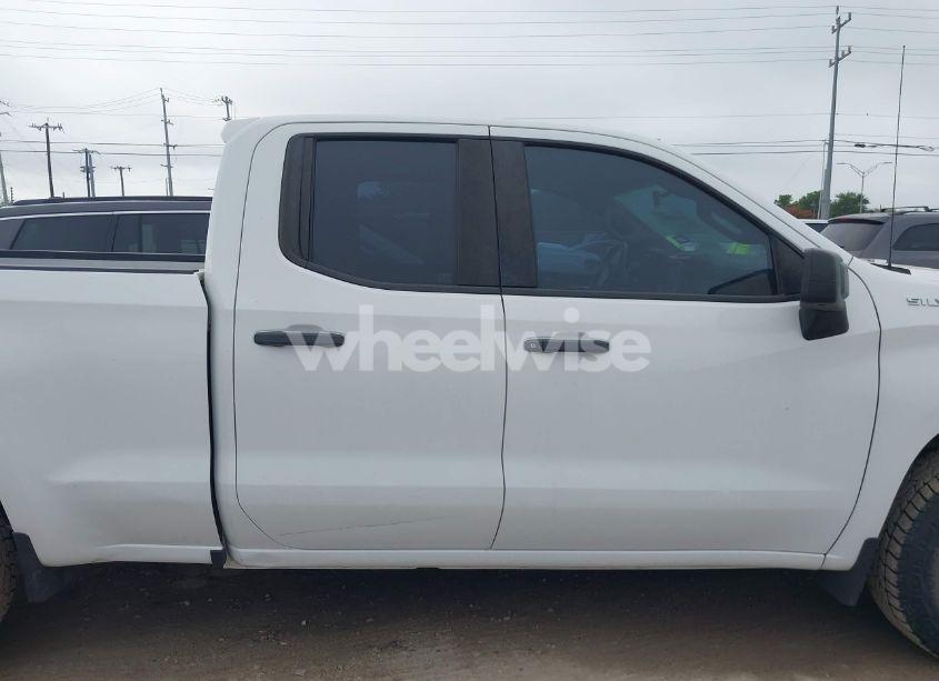 Photo 13 of 2020 Chevrolet Silverado 1500 4WD DOUBLE CAB STANDARD BED WT (VIN 1GCRYAEF9LZ178542)