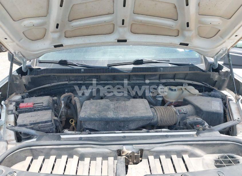 Photo 10 of 2021 Chevrolet Silverado 1500 4WD DOUBLE CAB STANDARD BED WT (VIN 1GCRYAEF9MZ211203)