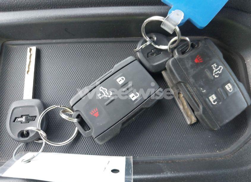 Photo 11 of 2021 Chevrolet Silverado 1500 4WD DOUBLE CAB STANDARD BED WT (VIN 1GCRYAEF9MZ211203)