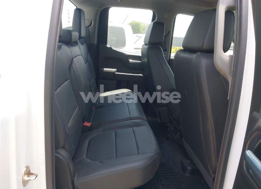 Photo 8 of 2021 Chevrolet Silverado 1500 4WD DOUBLE CAB STANDARD BED WT (VIN 1GCRYAEF9MZ211203)