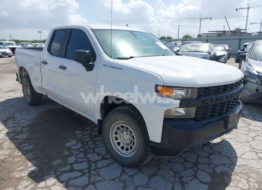 2020 Chevrolet Silverado 1500 4WD DOUBLE CAB STANDARD BED WT (VIN 1GCRYAEFXLZ178436) main photo