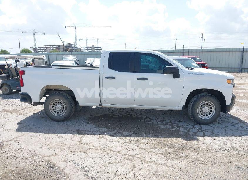 Photo 13 of 2020 Chevrolet Silverado 1500 4WD DOUBLE CAB STANDARD BED WT (VIN 1GCRYAEFXLZ178436)