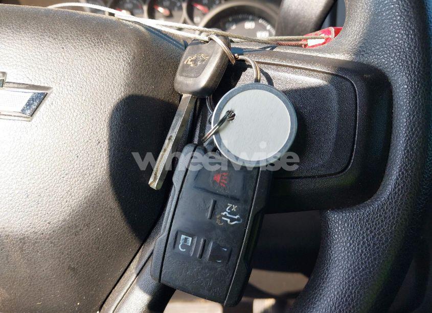 Photo 11 of 2020 Chevrolet Silverado 1500 4WD DOUBLE CAB STANDARD BED WT (VIN 1GCRYAEFXLZ315603)