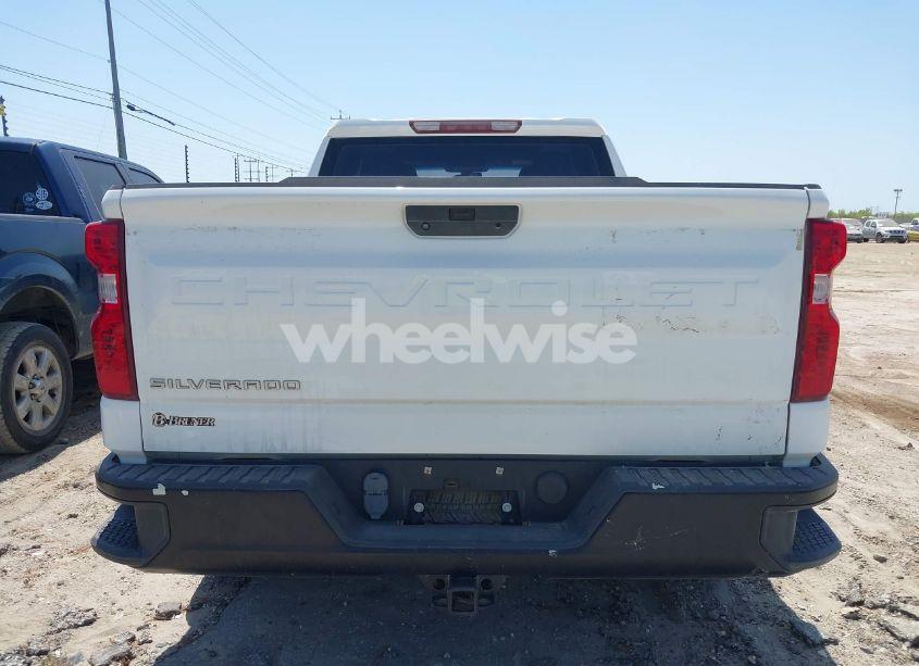 Photo 16 of 2021 Chevrolet Silverado 1500 4WD DOUBLE CAB STANDARD BED WT (VIN 1GCRYAEFXMZ210559)