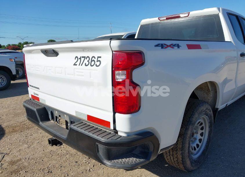 Photo 17 of 2021 Chevrolet Silverado 1500 4WD DOUBLE CAB STANDARD BED WT (VIN 1GCRYAEFXMZ217365)