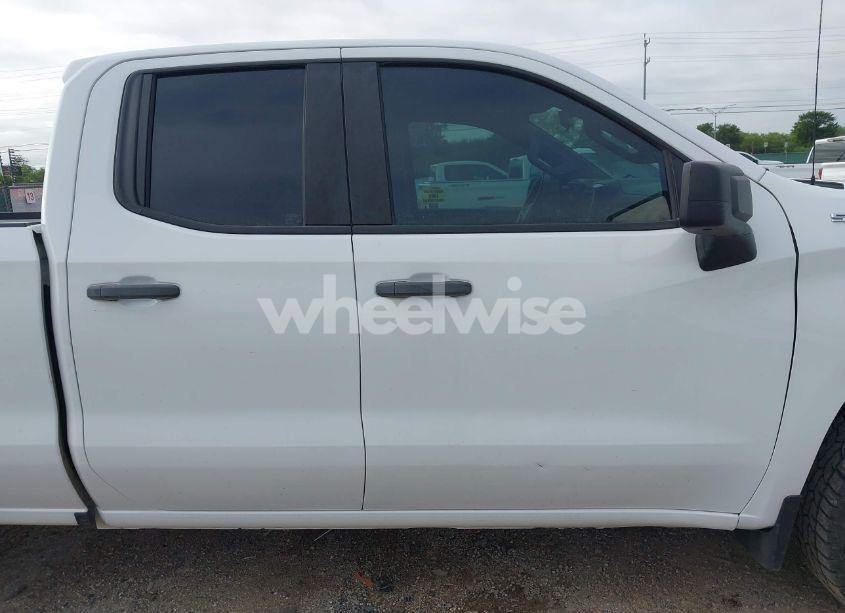 Photo 13 of 2021 Chevrolet Silverado 1500 4WD DOUBLE CAB STANDARD BED WT (VIN 1GCRYAEFXMZ217883)