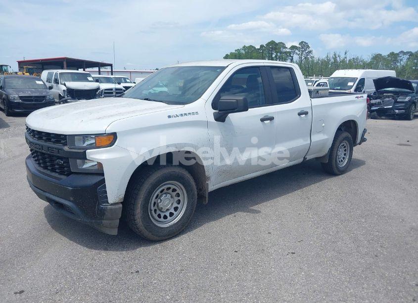 Photo 2 of 2019 Chevrolet Silverado 1500 WORK TRUCK (VIN 1GCRYAEH0KZ255590)