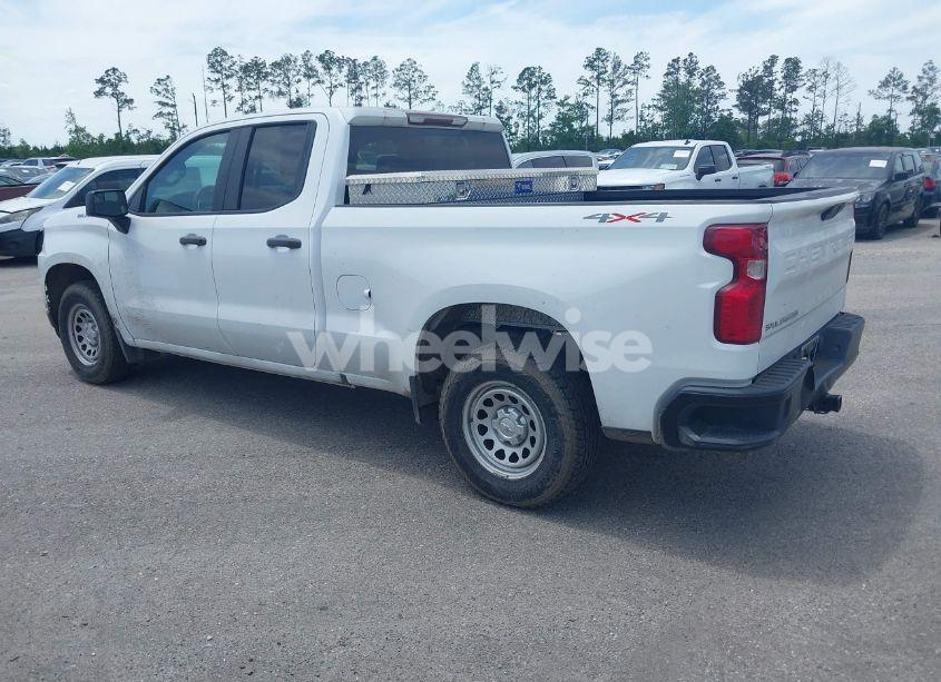 Photo 3 of 2019 Chevrolet Silverado 1500 WORK TRUCK (VIN 1GCRYAEH0KZ255590)