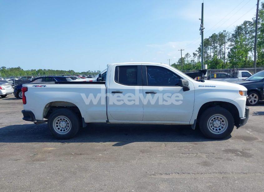 Photo 13 of 2019 Chevrolet Silverado 1500 WORK TRUCK (VIN 1GCRYAEH3KZ392586)