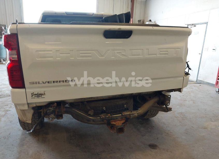 Photo 12 of 2020 Chevrolet Silverado 1500 4WD DOUBLE CAB STANDARD BED WT (VIN 1GCRYAEH9LZ203926)