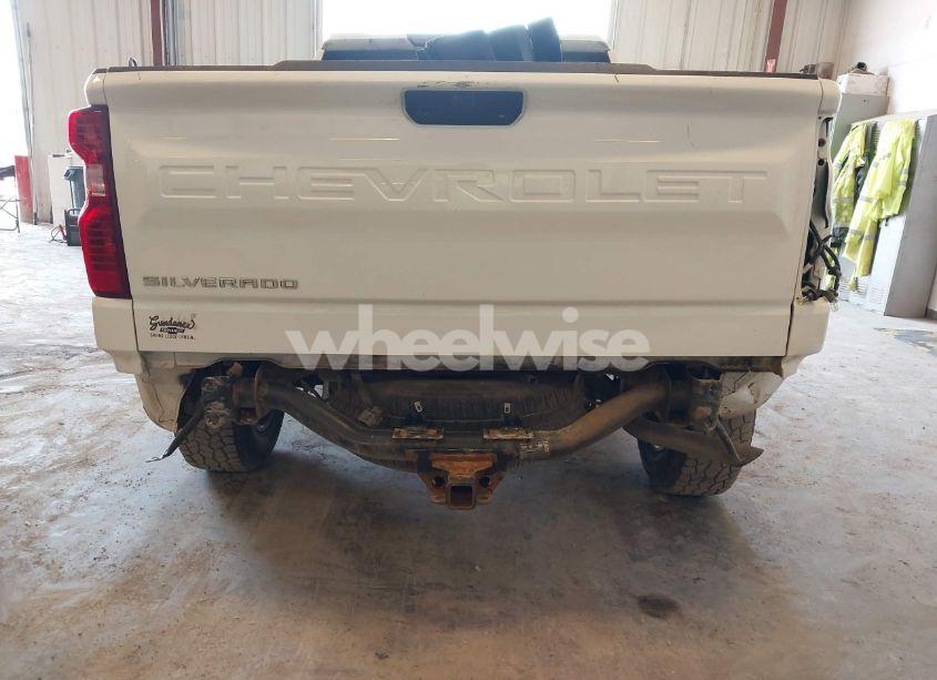 Photo 17 of 2020 Chevrolet Silverado 1500 4WD DOUBLE CAB STANDARD BED WT (VIN 1GCRYAEH9LZ203926)