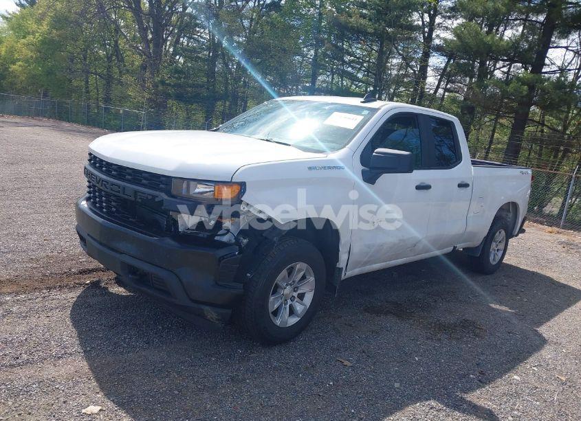 Photo 2 of 2022 Chevrolet Silverado 1500 LTD 4WD DOUBLE CAB STANDARD BED WT (VIN 1GCRYAEK4NZ216548)