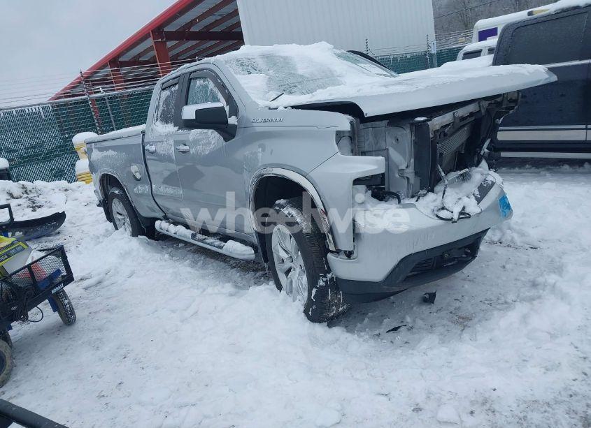 2020 Chevrolet Silverado 1500 4WD DOUBLE CAB STANDARD BED CUSTOM (VIN 1GCRYBEF6LZ368465) main photo