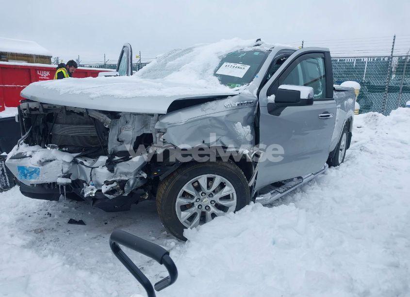 Photo 2 of 2020 Chevrolet Silverado 1500 4WD DOUBLE CAB STANDARD BED CUSTOM (VIN 1GCRYBEF6LZ368465)
