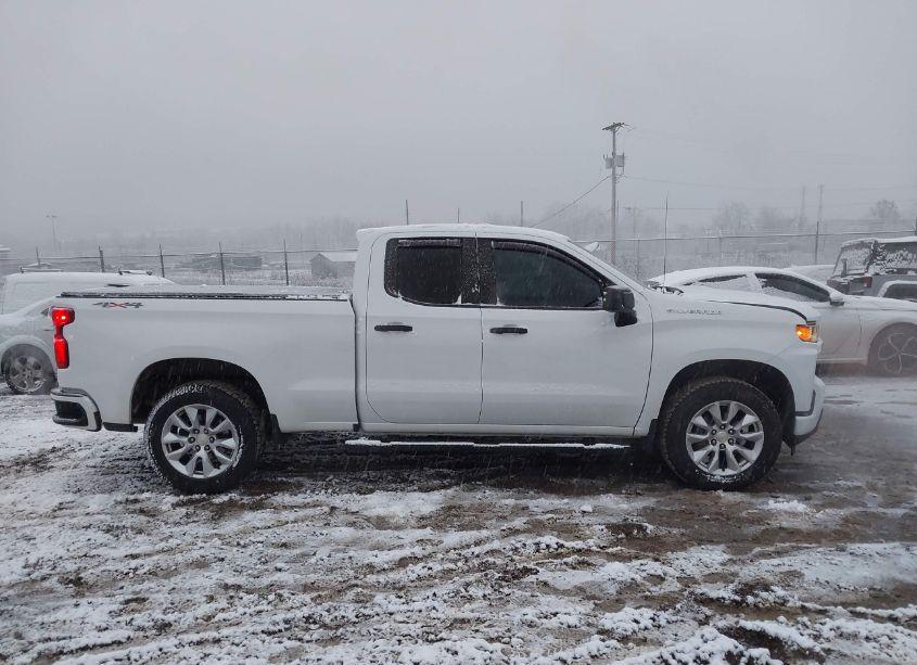 Photo 14 of 2020 Chevrolet Silverado 1500 4WD DOUBLE CAB STANDARD BED CUSTOM (VIN 1GCRYBEF7LZ223208)