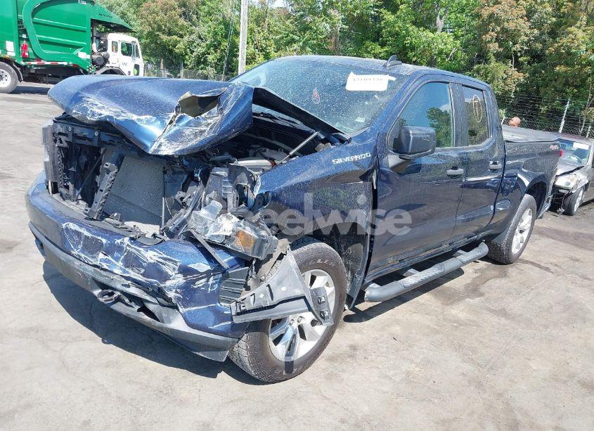 Photo 2 of 2020 Chevrolet Silverado 1500 4WD DOUBLE CAB STANDARD BED CUSTOM (VIN 1GCRYBEH0LZ337679)