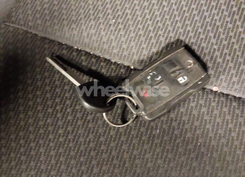 Photo 11 of 2019 Chevrolet Silverado 1500 CUSTOM (VIN 1GCRYBEH2KZ411456)