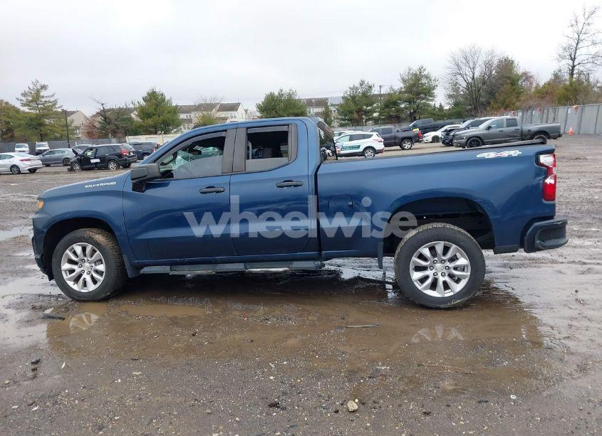 Photo 14 of 2019 Chevrolet Silverado 1500 CUSTOM (VIN 1GCRYBEH5KZ407515)