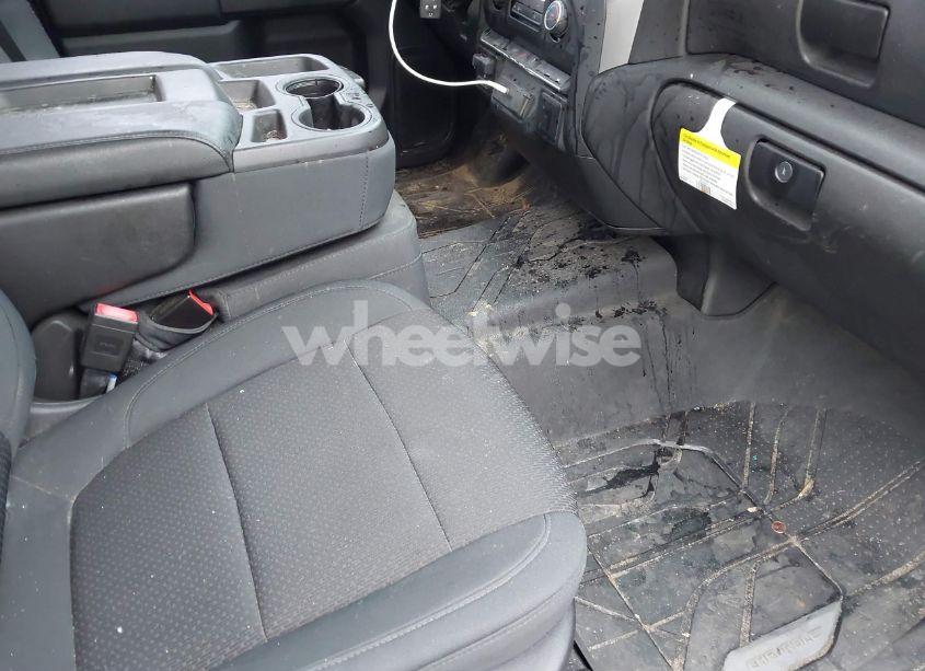 Photo 5 of 2019 Chevrolet Silverado 1500 CUSTOM (VIN 1GCRYBEH5KZ407515)