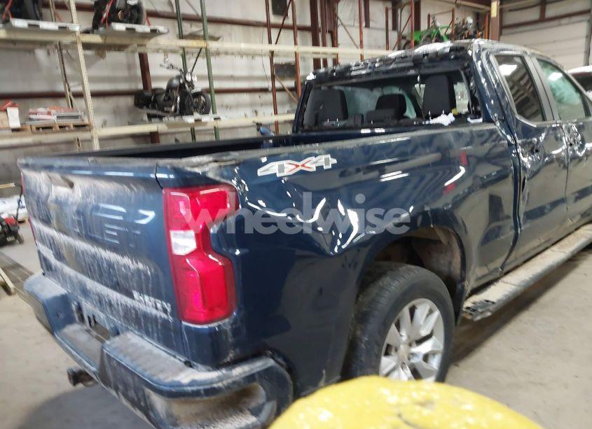 Photo 4 of 2020 Chevrolet Silverado 1500 4WD DOUBLE CAB STANDARD BED CUSTOM (VIN 1GCRYBEH6LZ226182)